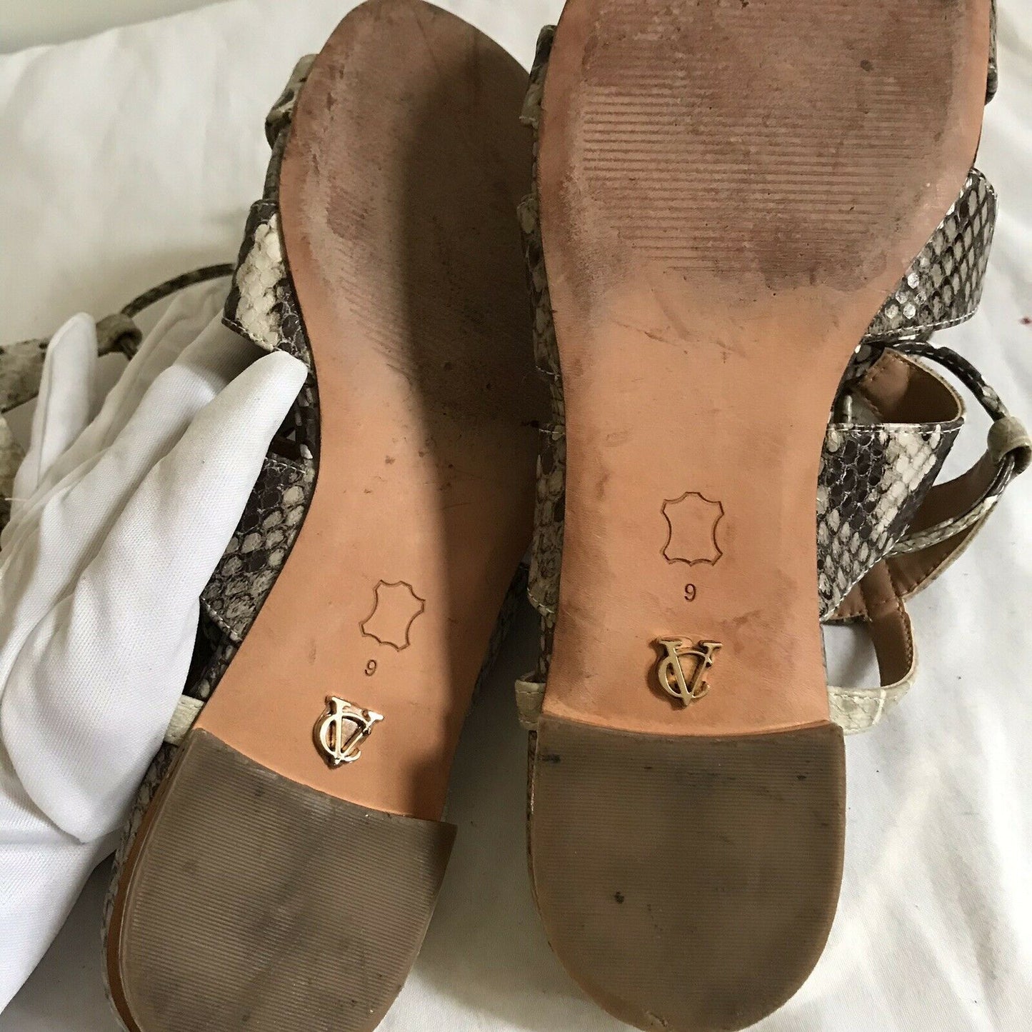 Vince Camuto Snake Print Leather Gladiator Sandals Sz 9