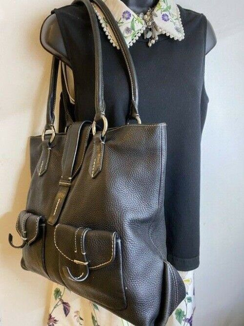 tumi bag xl very good black leather tote