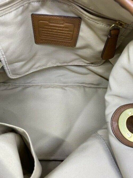 Coach w medium handbag w strap classic caramel brown leather shoulder bag