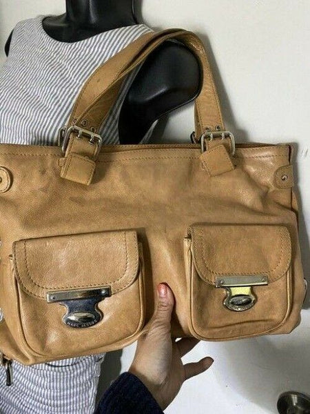 Marc Jacobs tan leather shoulder bag