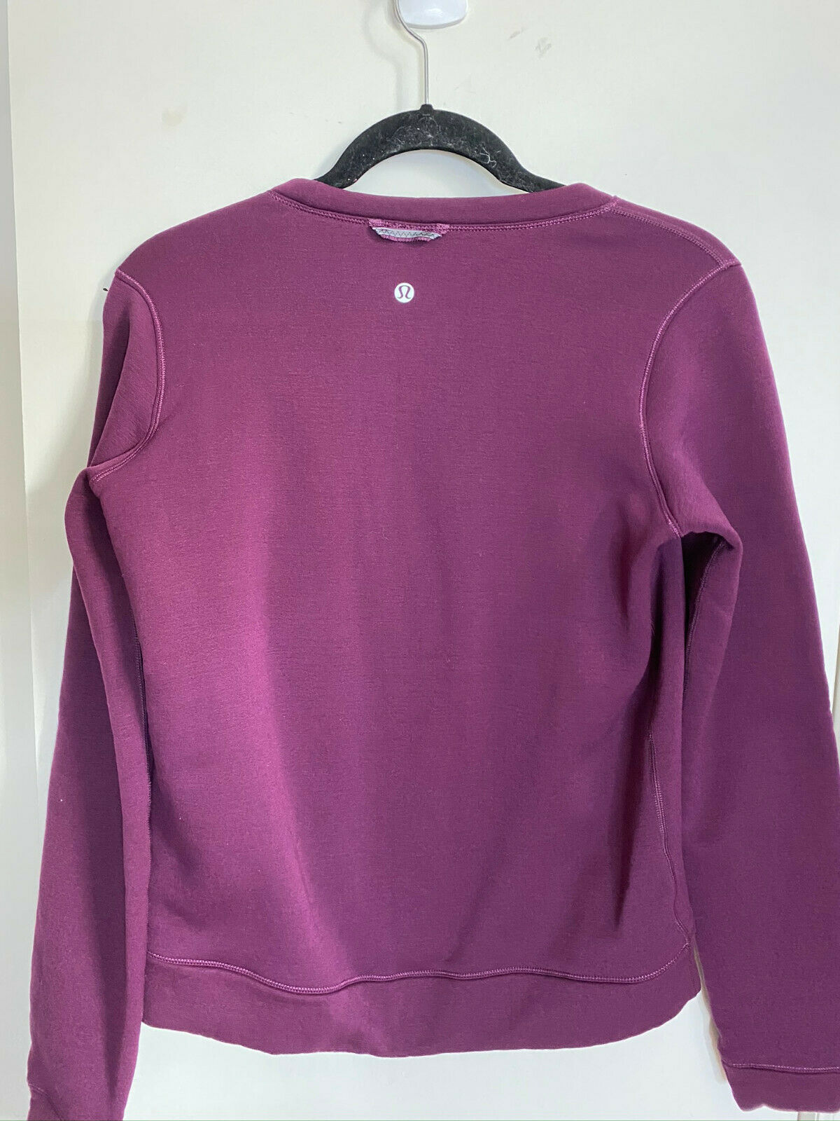 LULULEMON Womens Purple Long Sleeves Stylish Sweaters Size: 4