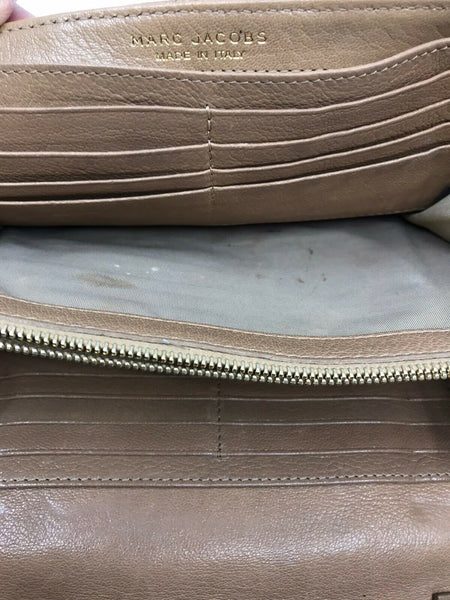 Marc Jacobs Leather Quilted Shoulder Bag