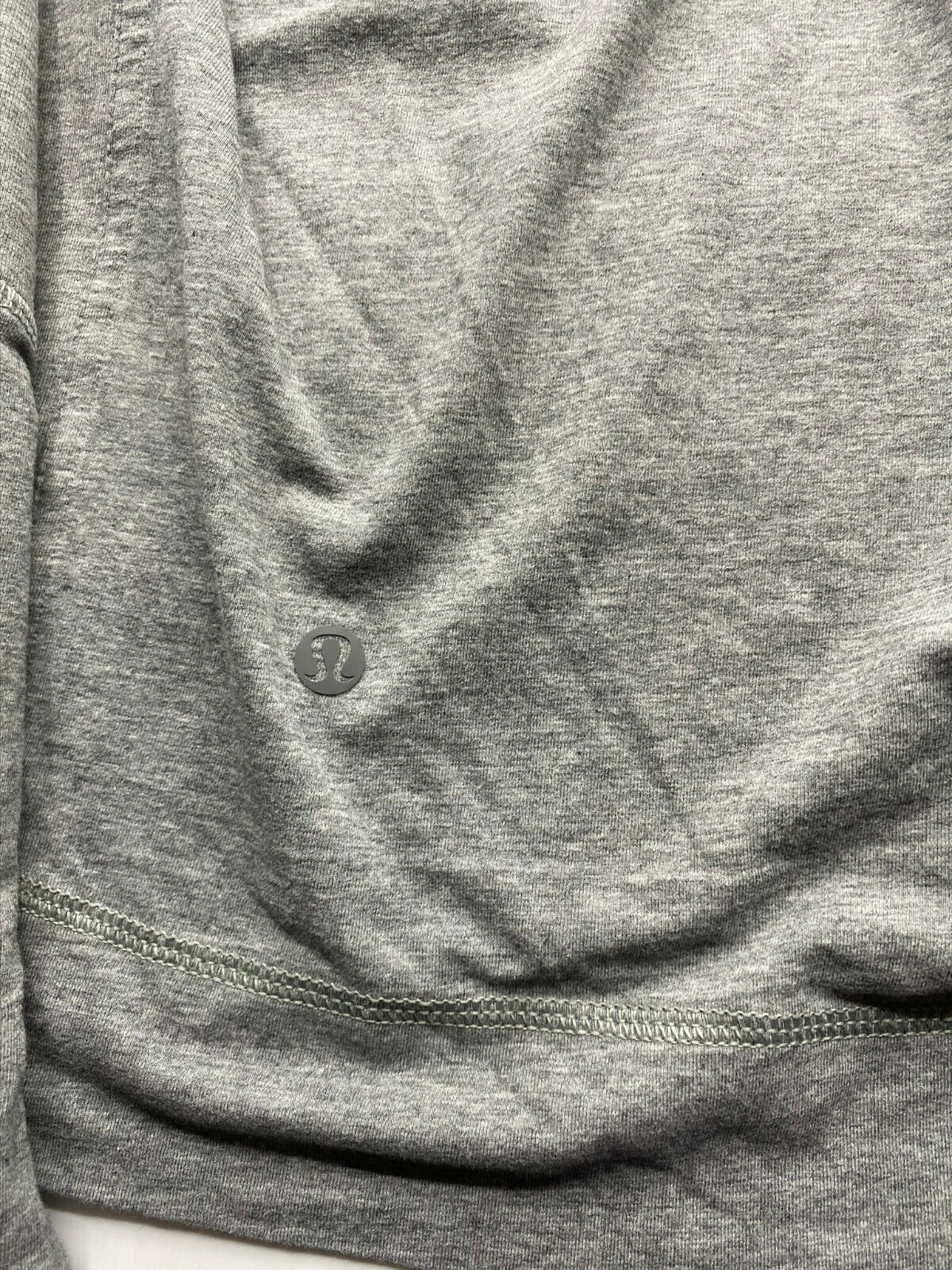 LULULEMON Womens Gray Long Sleeves Stylish Sweaters Size: 4