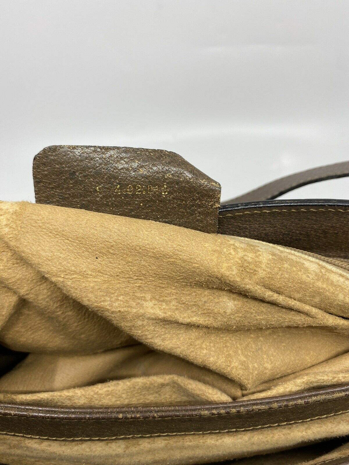 GUCCI Vintage  Brown Canvas/  Leather Shoulder Bag W Adjustable Strap