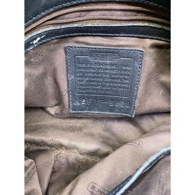 coach vintage black leather shoulder bag