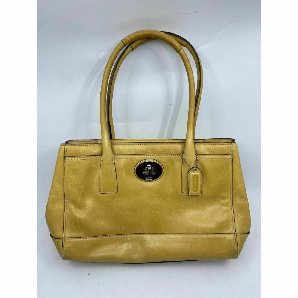 COACH Medium/ Large Leather Gold Shoulder Bag