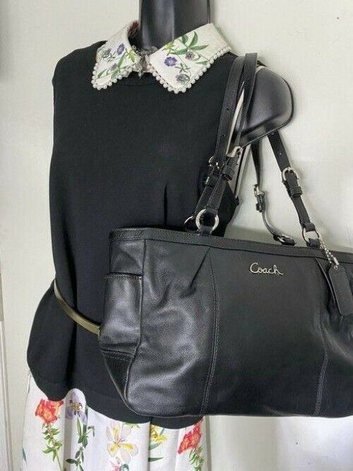 coach black leather shoulder bag