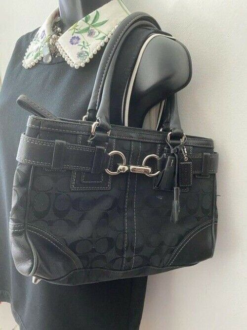 coach black jacquard fabric shoulder bag