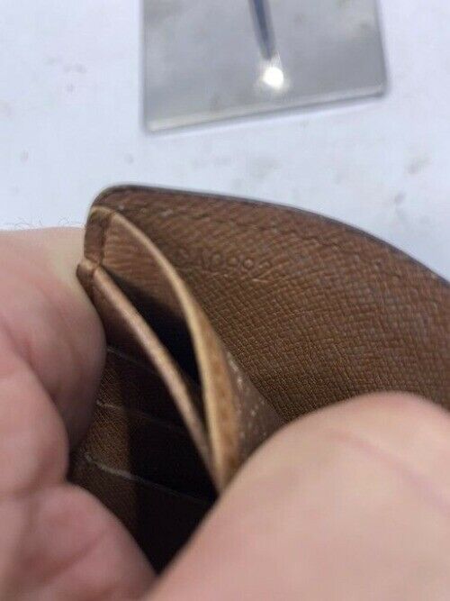 Louis Vuitton Brown Vintage Monogram Bifold Ba0992 Wallet