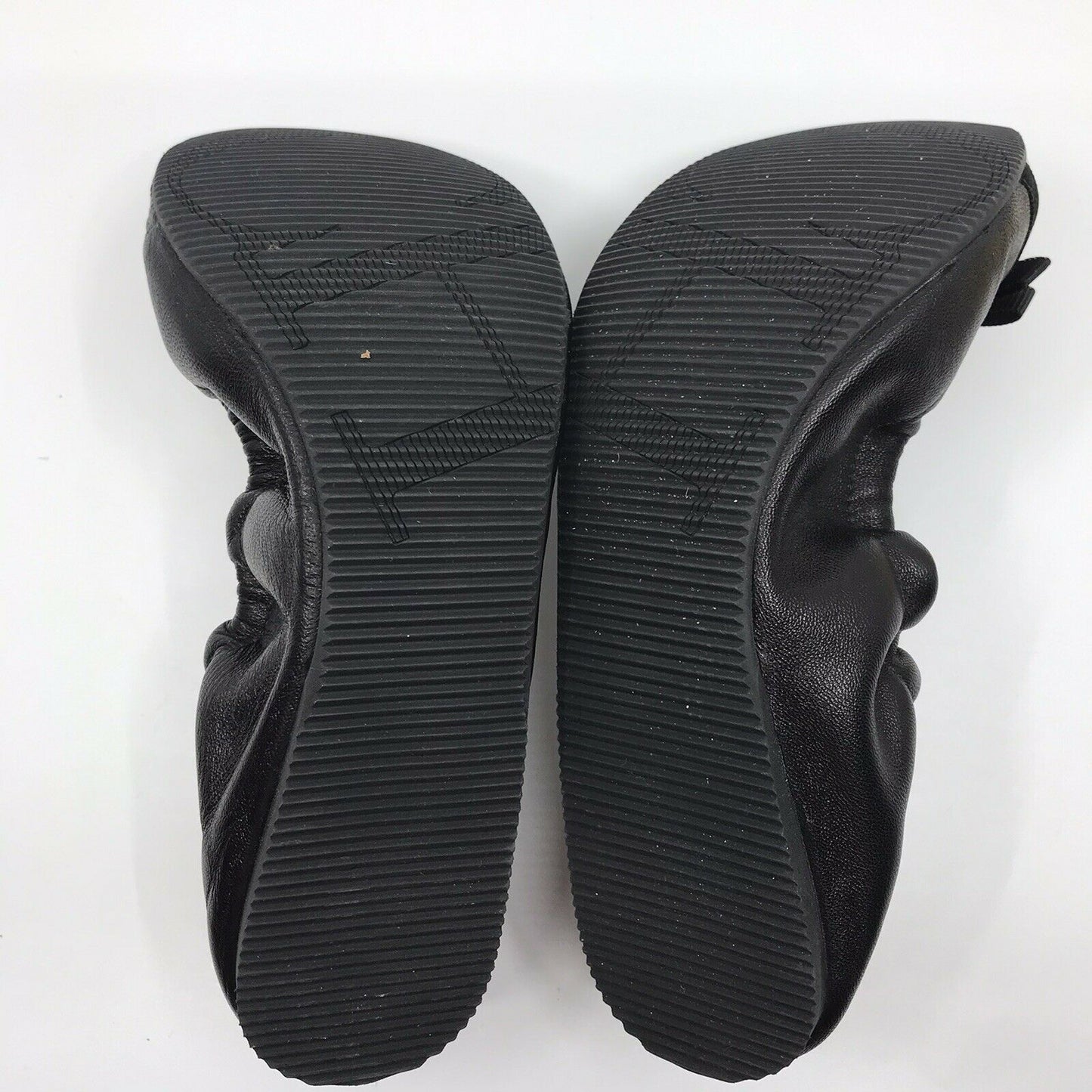 Carolina Herrera Black Ballet Flats w Bow sz 7