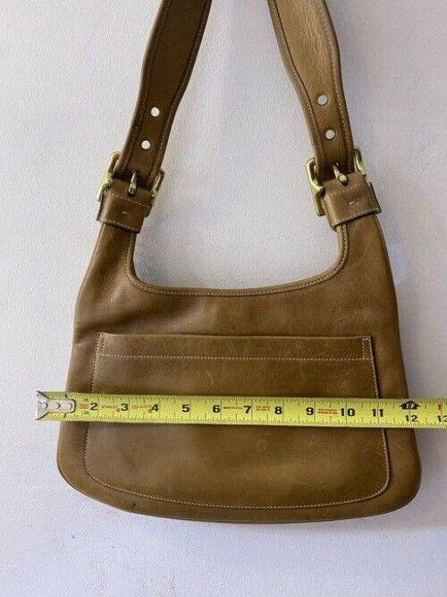 coach tan leather shoulder bag