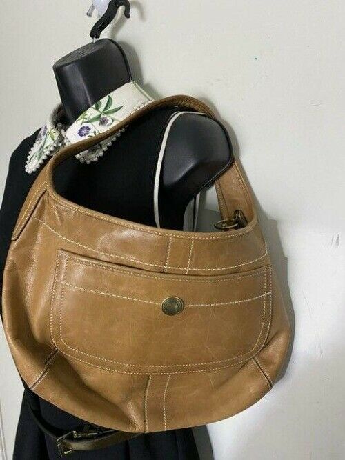 coach brown leather shoulder bag