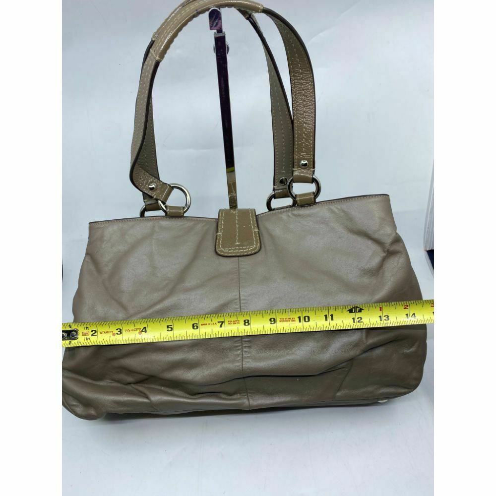 COACH Medium/ Large Leather Brown Shoulder Bag
