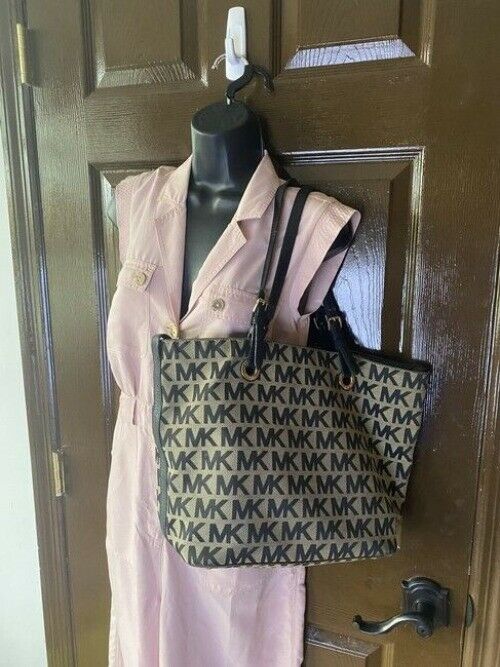 Michael Kors Bucket Black Fabric Shoulder Bag