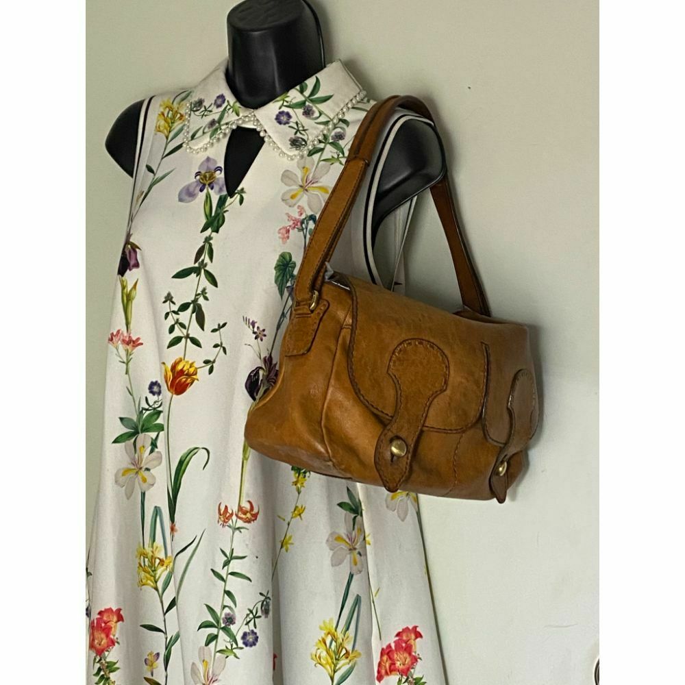 TOD’S Vintage Brown Leather Shoulder Bag