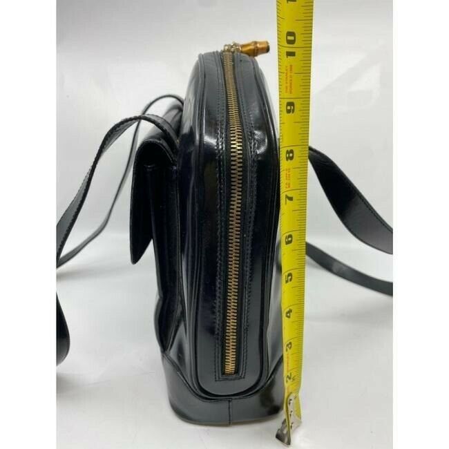 GUCCI Vintage Black Smooth Leather Shoulder Bag