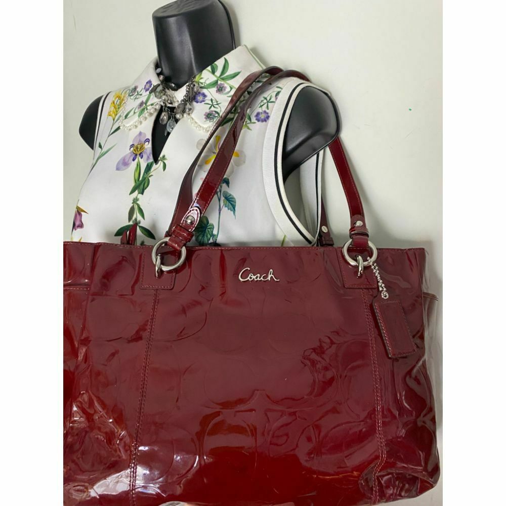 COACH Large Patent Red Shoulder Bag
