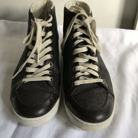 GUCCI Signature  Canvas Shoes Sz 9
