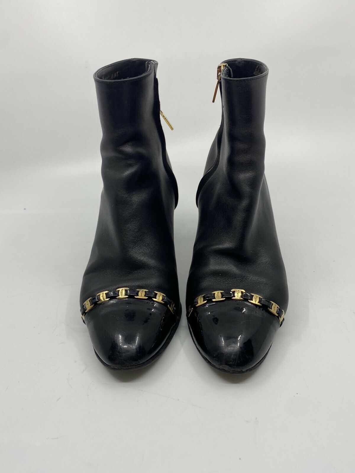 SALVATORE FERRAGAMO Booties W Gold signature Chain Link Detail Size 6