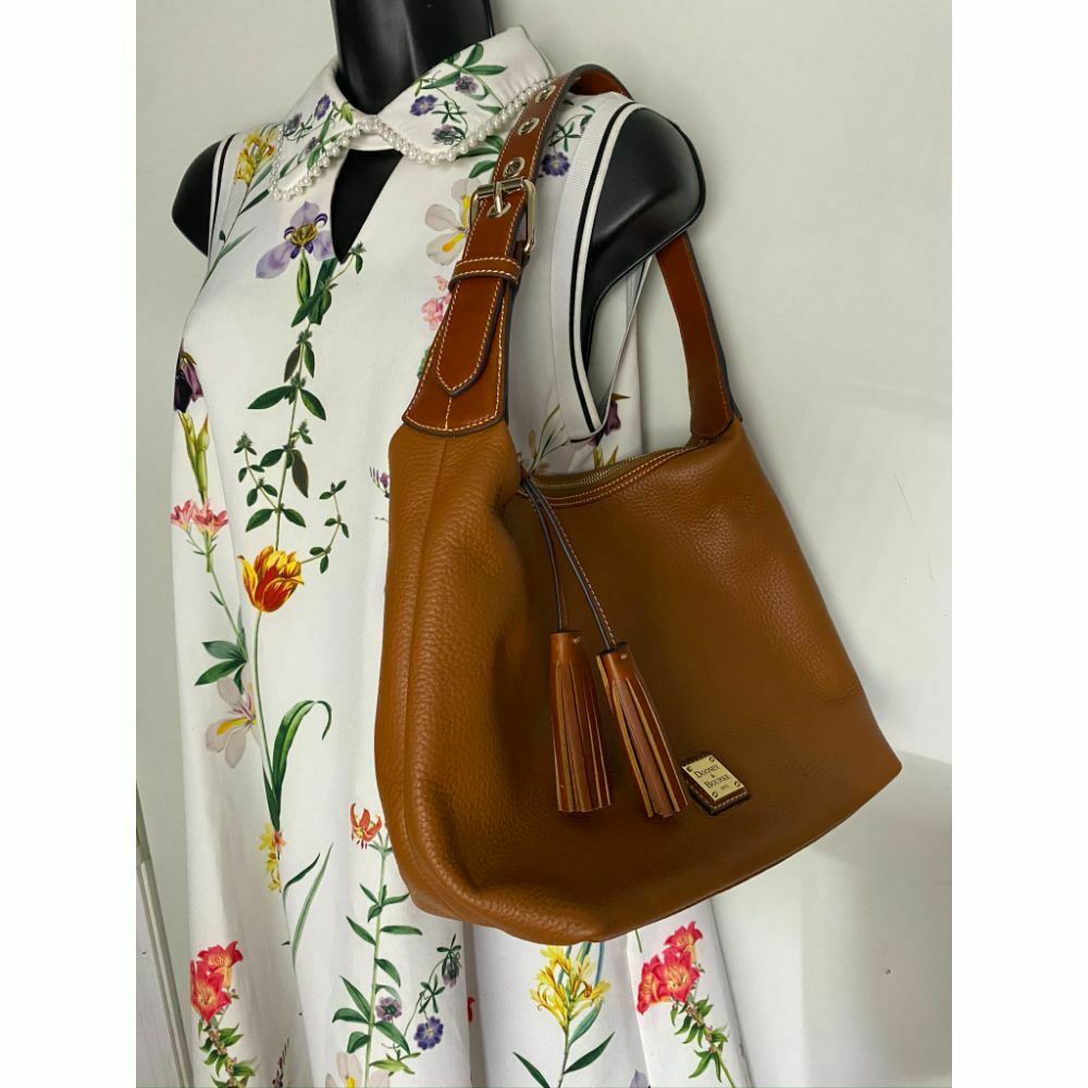 DOONEY & BOURKE Large Leather Tote/Shoulder Bag