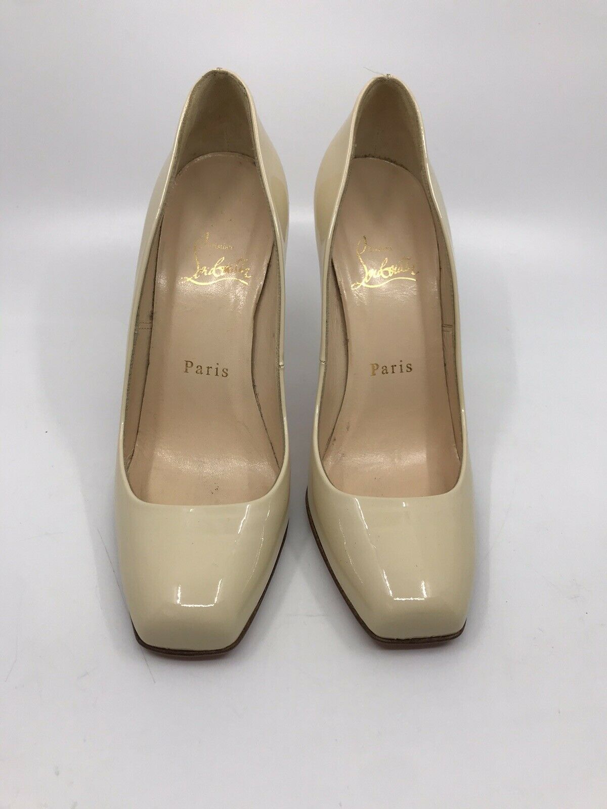 CHRISTIAN LOUBOUTIN Beige Patent high heel classic pumps 37