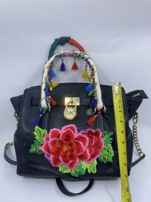 Michael Kors shoulder bag w handshoulder customized by me w applique black red g