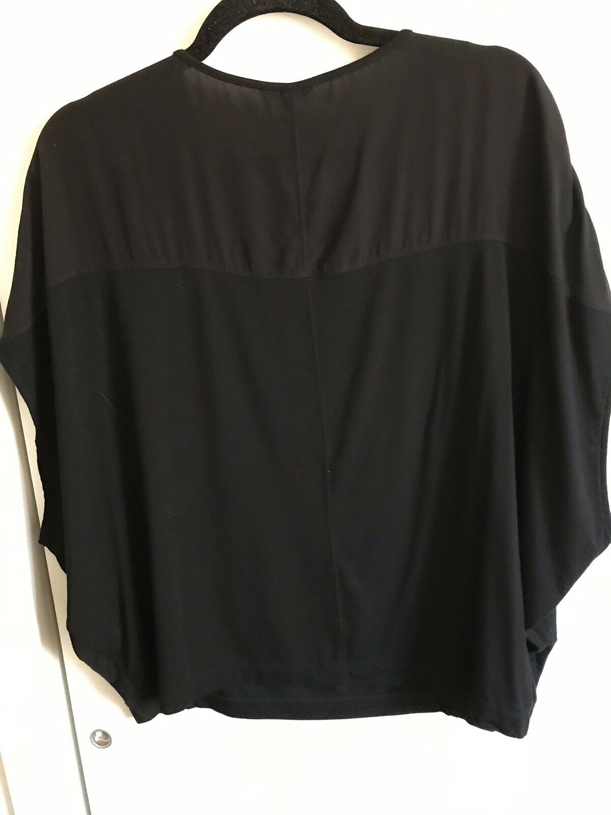 CLUB MONACO TOP Size Medium