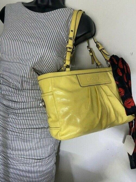 coach w w detachable specialty tie accent yellow shoulder bag