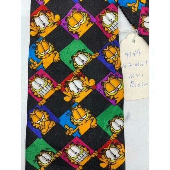 NWT Garfield Neck Tie Multicolor Novelty Item