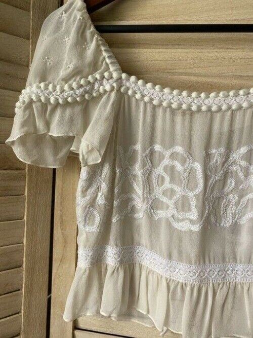 Nicole Miller white beige msrp small blouse