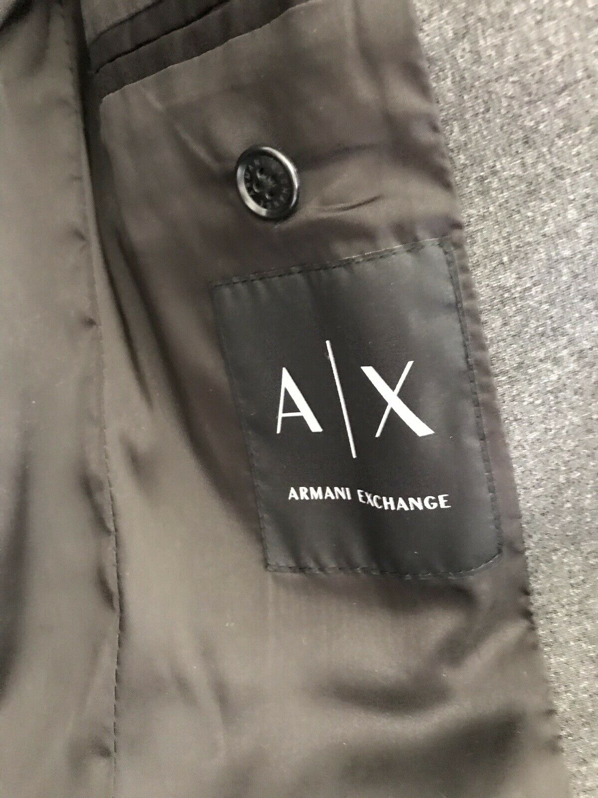 MEN'S ARMANI EXCHANGE GRAY  SPORTS JACKET SIZE SMALL GOOD USED