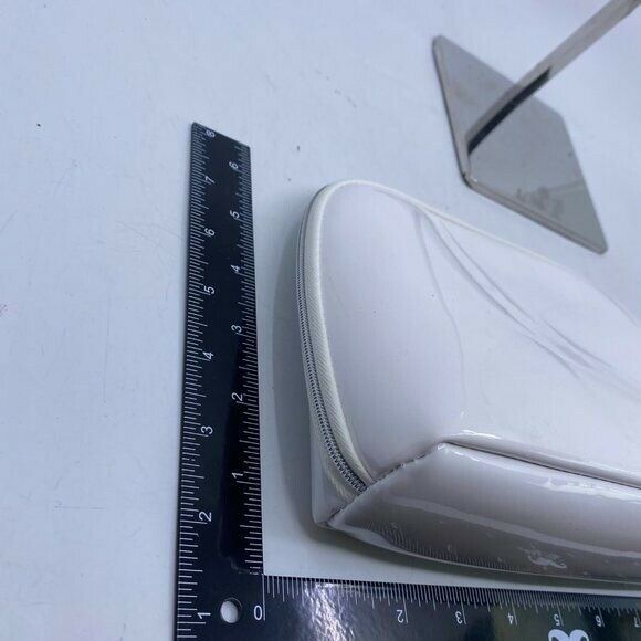 Chanel White Sublimage make up bag