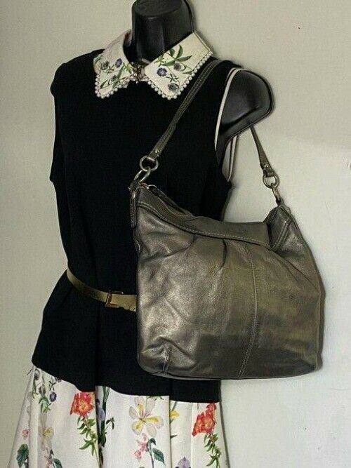 coach large silver gray leather shoulder bag