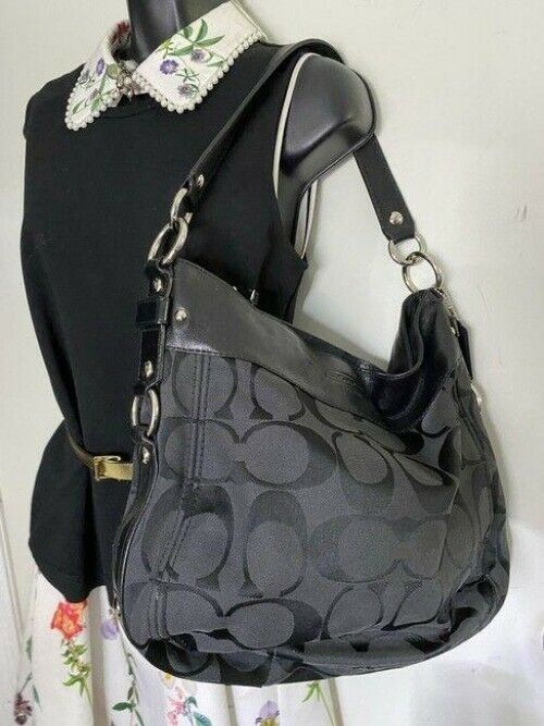 coach large black fabric shoulder bag