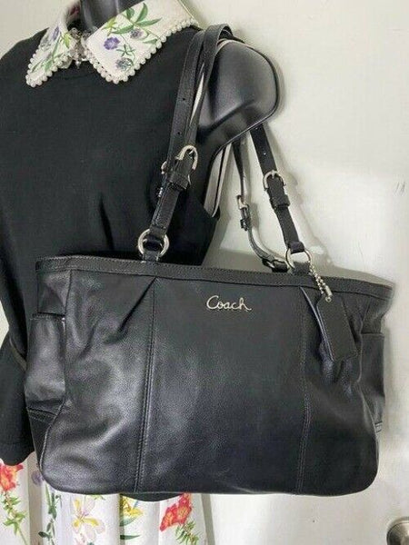 coach black leather shoulder bag