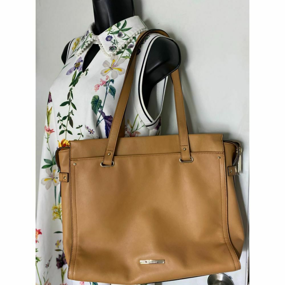 New! BRAHMIN Smooth Leather Large Tote