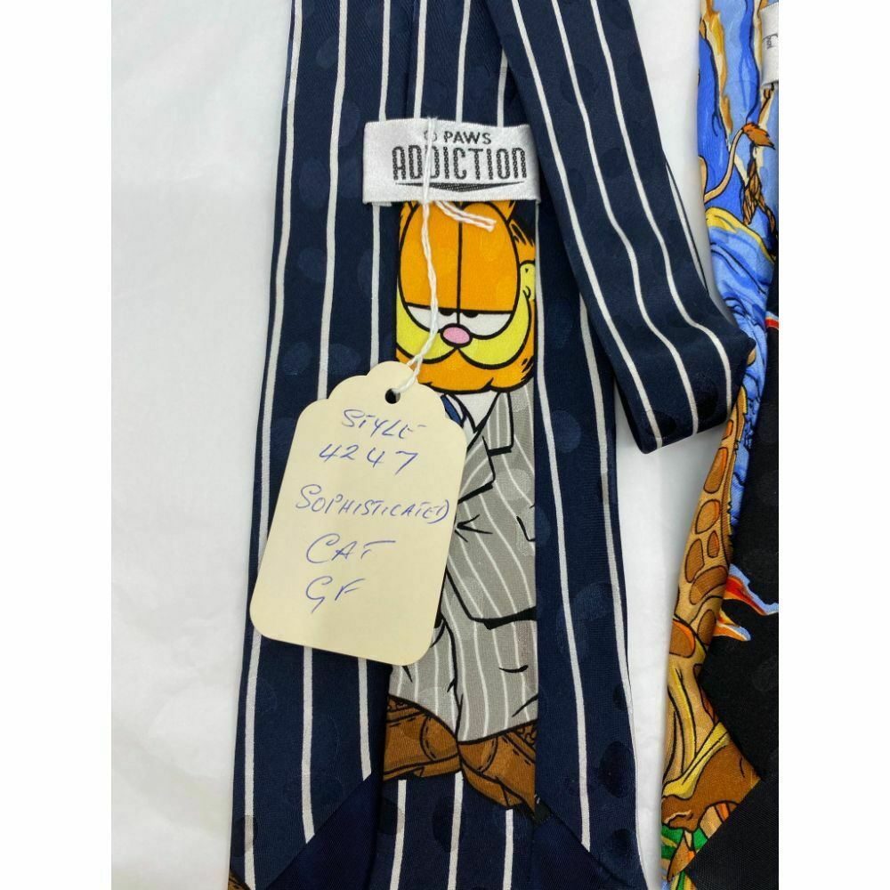 New Lot of 3 Neck tie Disney, Looney Tunes Multicolor Total Msrp 75