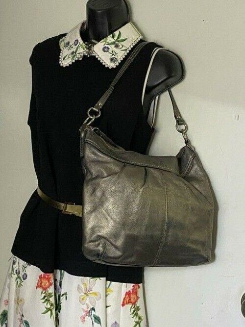 coach large silver gray leather shoulder bag