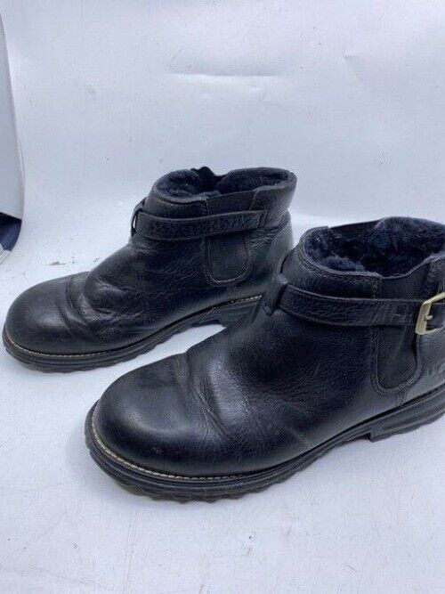 Ugg Australia Black Leather Heavy Duty Low Bootsbooties Size Us