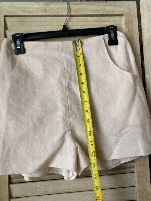 Nicole Miller cream new linen small shorts