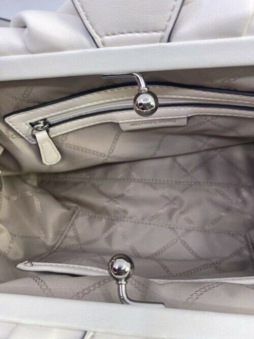 Michael Kors Clutch Nola Small Cnv Optic White Costa Lamb Cross Body Bag