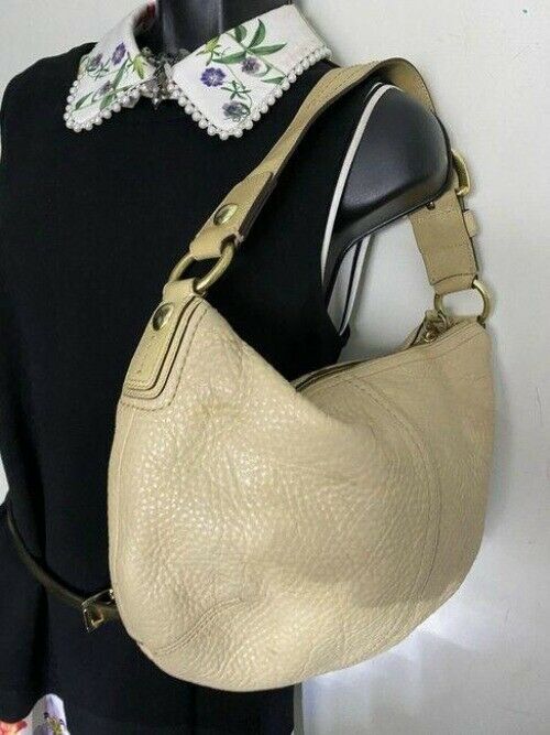 coach beige leather shoulder bag
