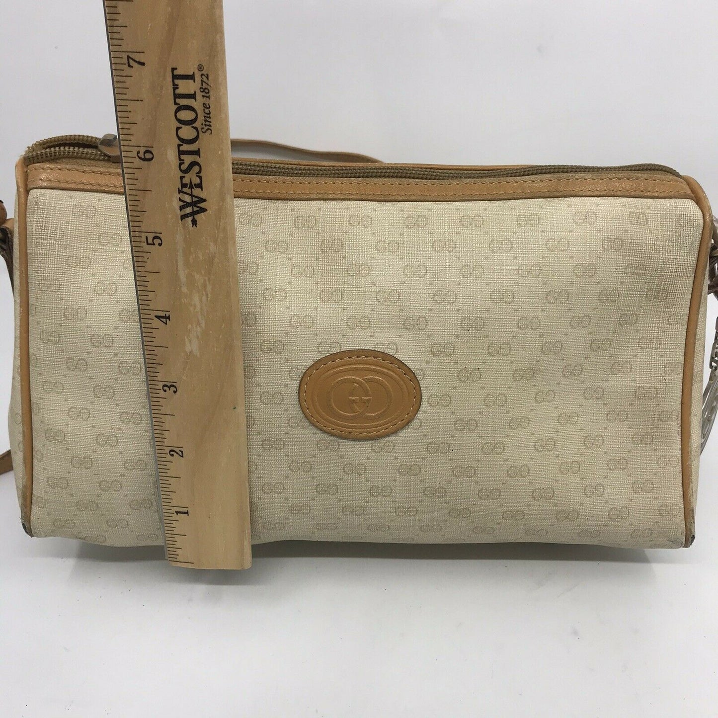 GUCCI Vintage Crossbody Bag All Over Signature