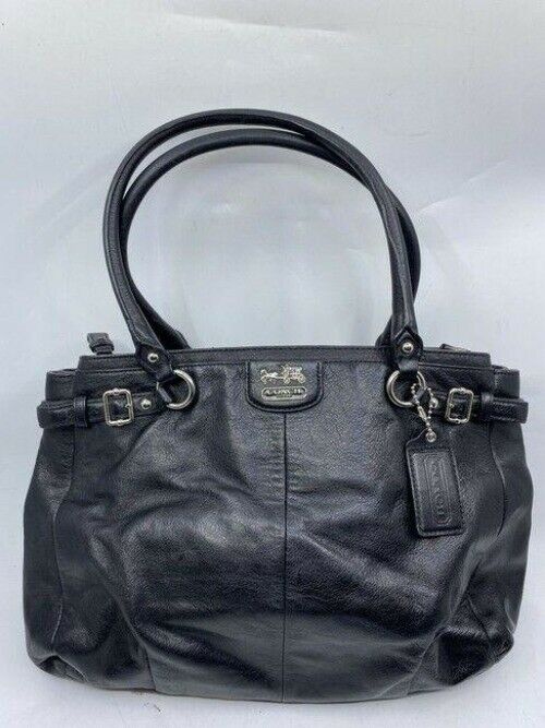 coach large black leather shoulder bag