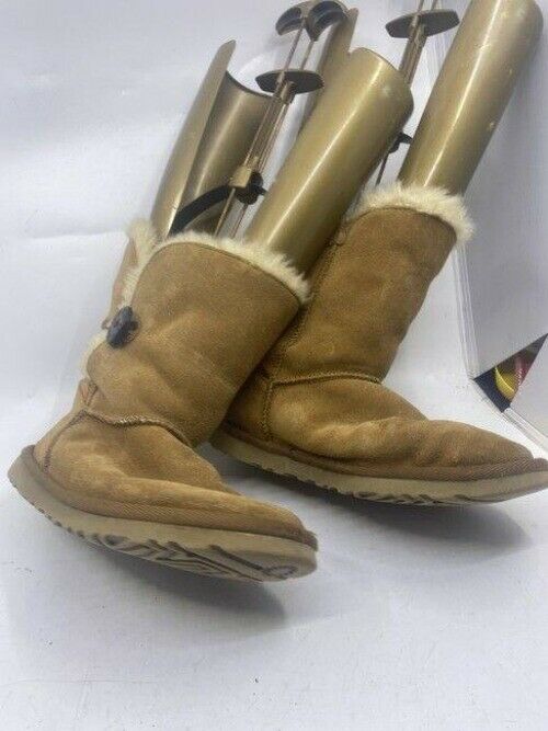 Ugg Australia Tan Wood Button Mid Height Bootsbooties Size Us