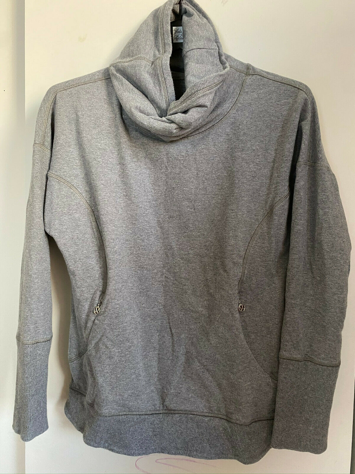 LULULEMON Womens Gray Long Sleeves Stylish Sweaters Size: 4
