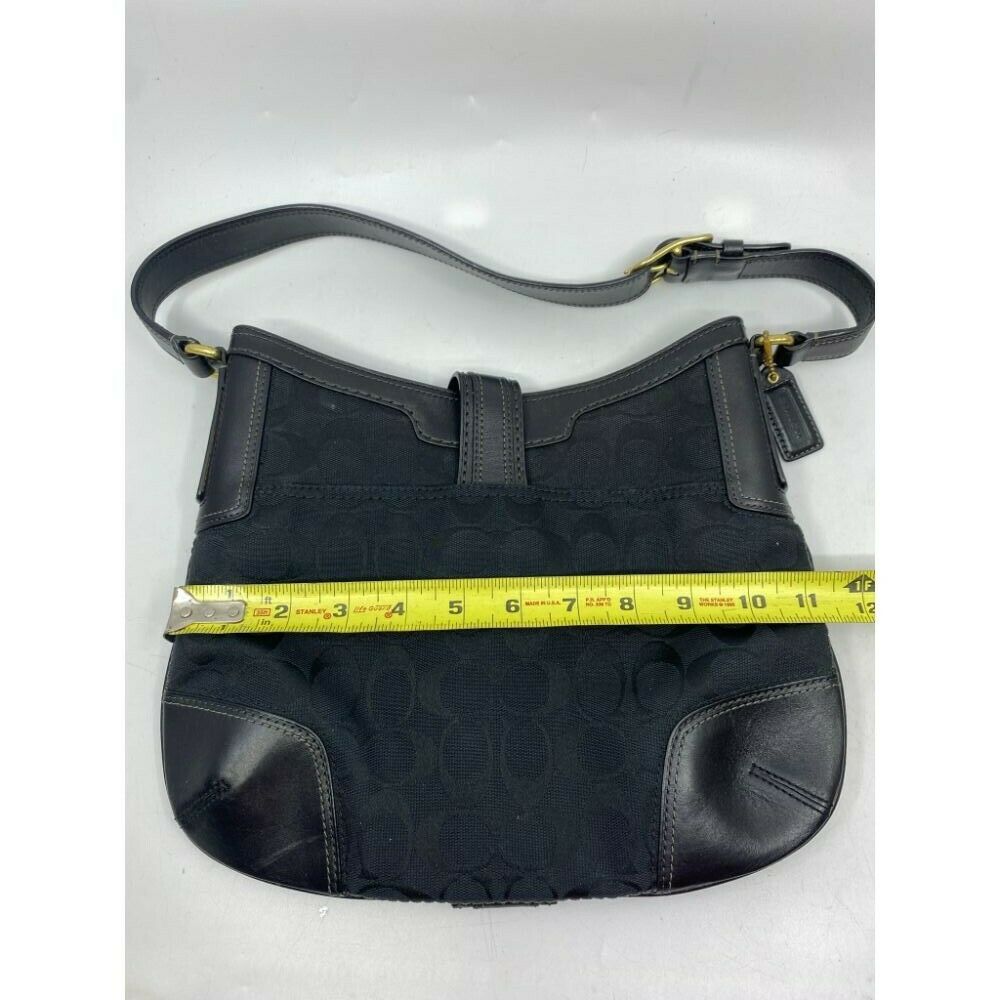 Coach Women's Black Medium Fabric Shoulder Bag