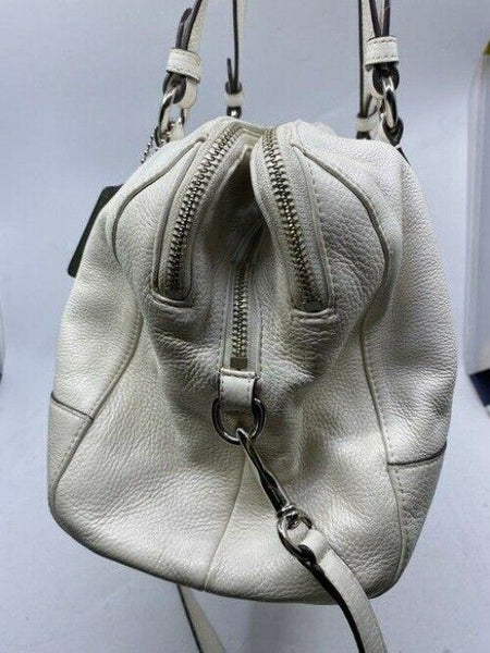 Coach w medium handbag w strap classic white leather shoulder bag