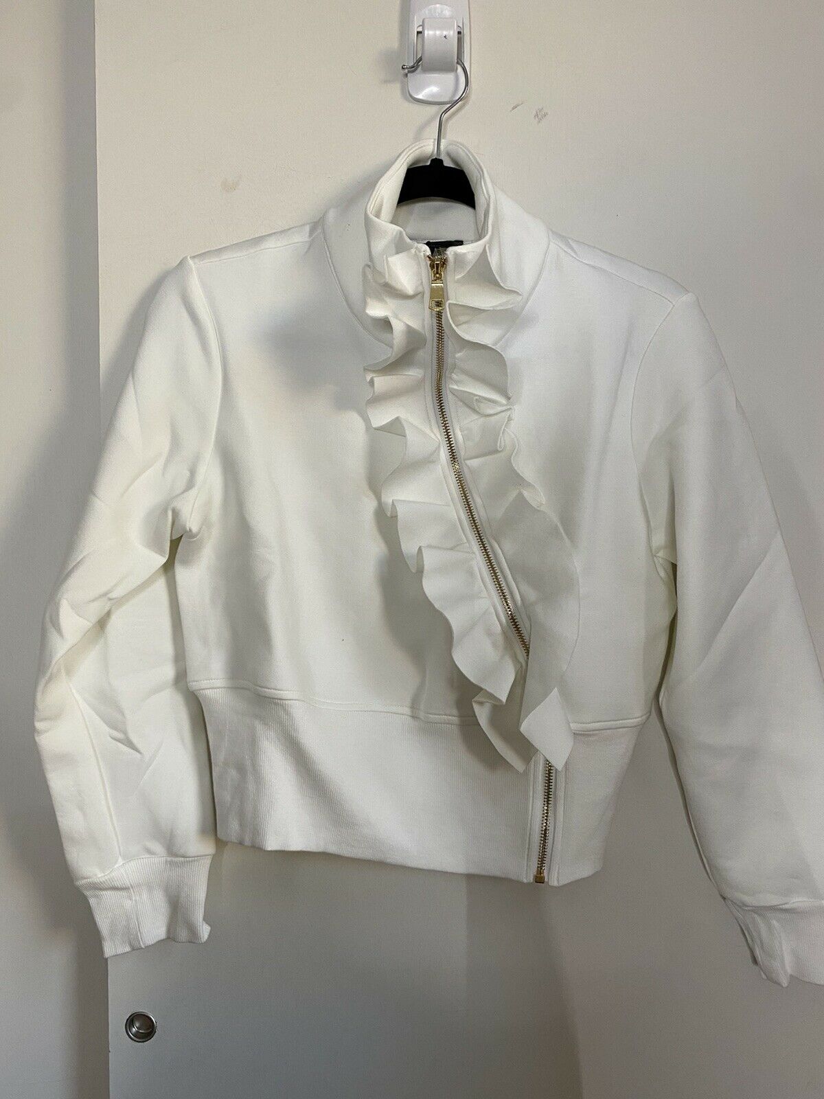 NWT! GRACIA White Zip Ruffled Light jacket S/M/L