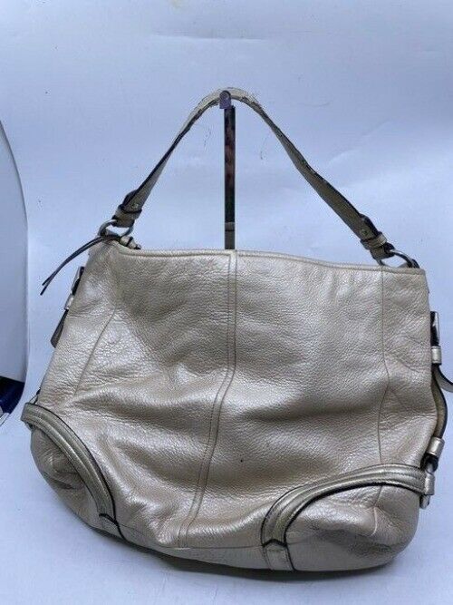 Coach Classic Off White Leather Shoulder Bag